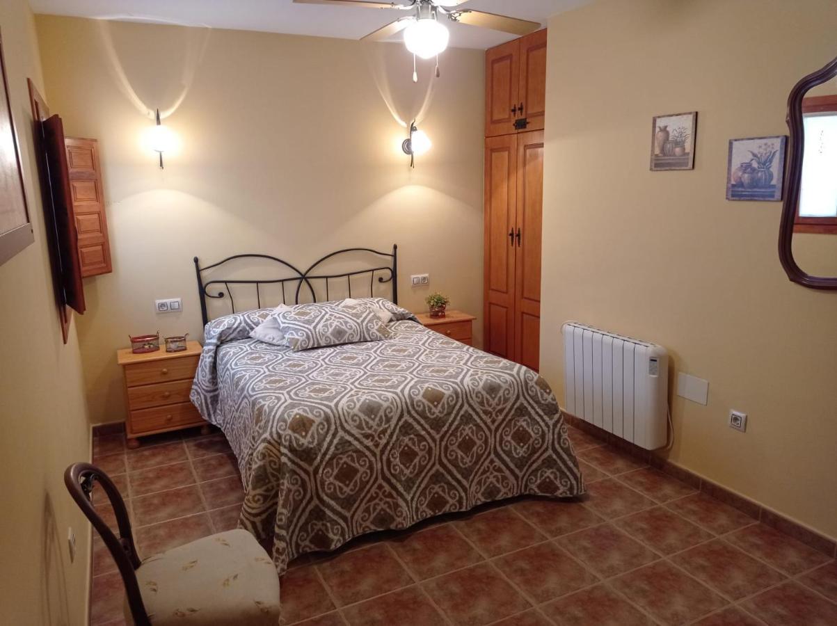 Casa Camille.villares Сasa de vacaciones Elche de la Sierra